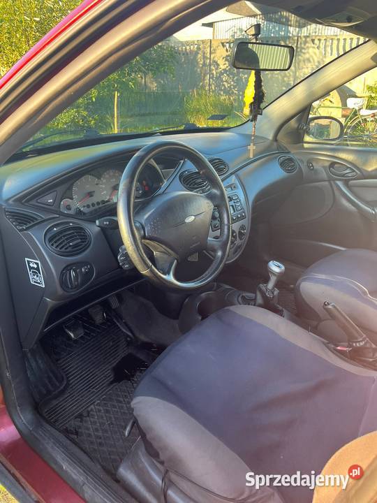 Ford Focus 16 1999 Rok produkcji 1999 Otwock