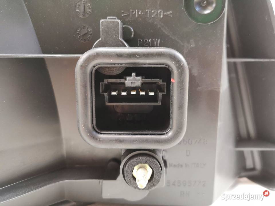 LAMPA PRAWY TYŁ BOSCH RENAULT TWINGO I 9307 sprzedam