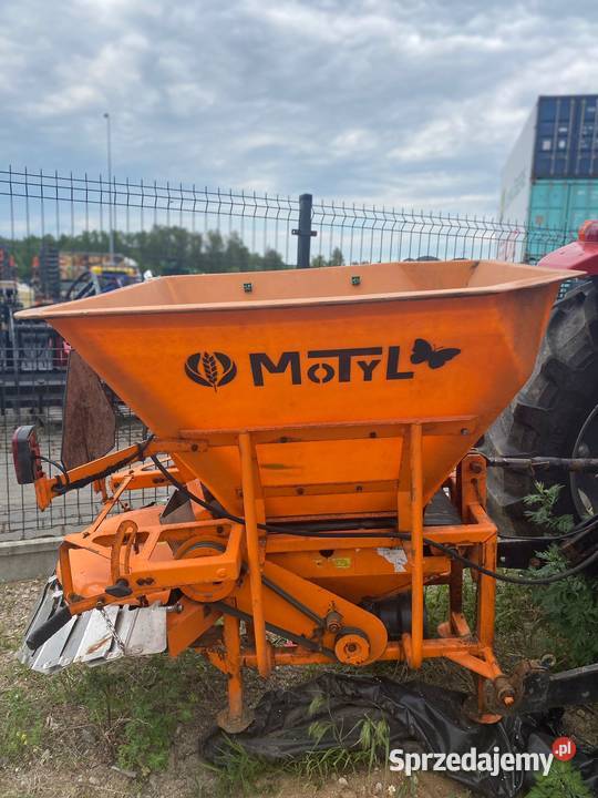 Ciągnik HATTAT 398 4WD Zestaw Drogowy podlaskie Rzędziany sprzedam