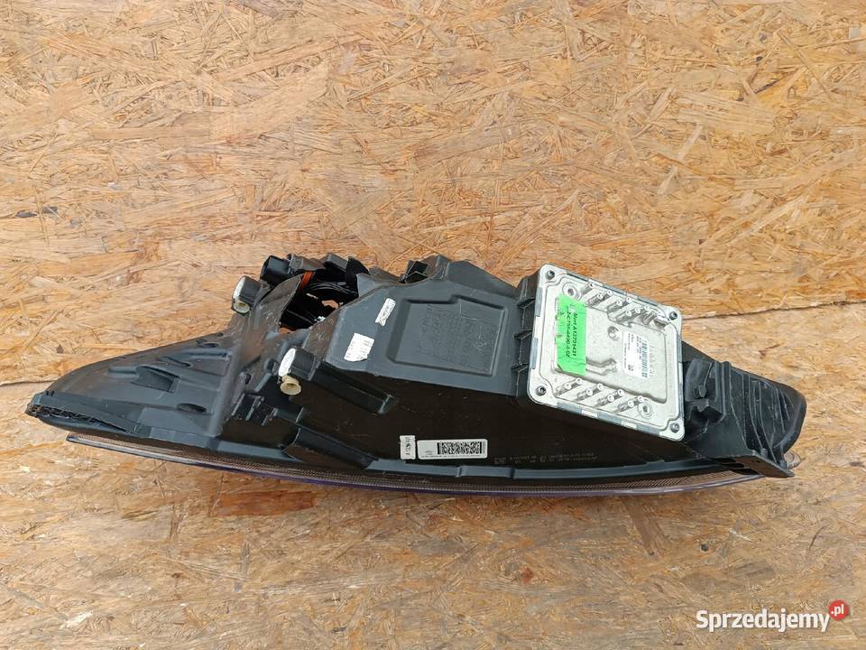 LAMPA PRAWA PRZÓD REFLEKTOR EU JX7B13E016AF FORD Lampy przednie Nowy Tomyśl