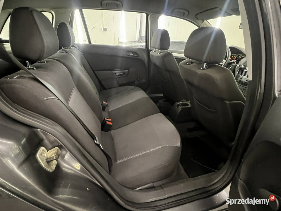 Opel Astra RatyZamiana Gwarancja 2010 bez rdzy ABS Gdów