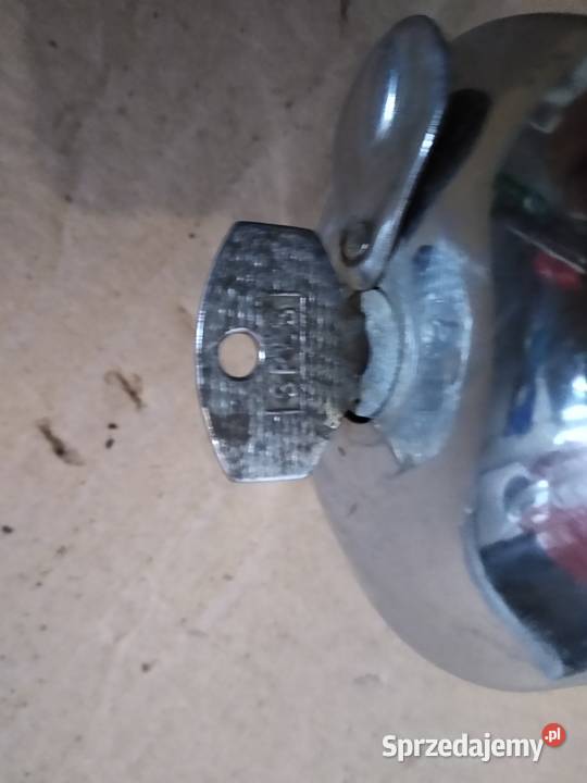 Syrena żuk warszawa korek zbiornika baku z osobowe sprzedam