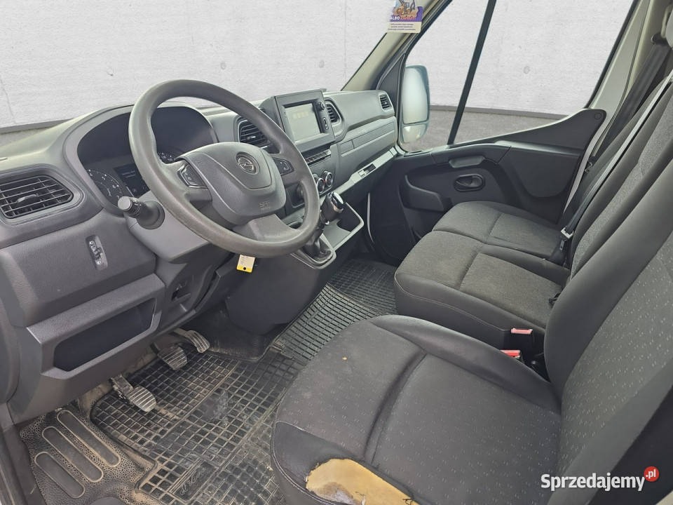 Opel Movano Komorniki