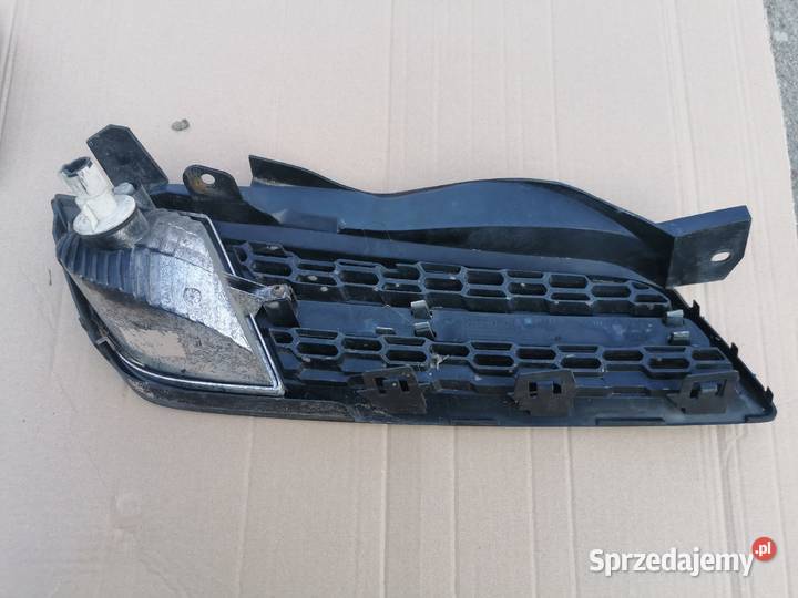 Grill atrapa nerka micra k12 lift 05prawa lewa Karoseria Międzychód