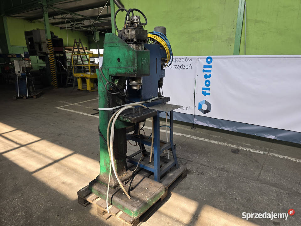 Hydrauliczna nitownica radialna TEKOMA nity do Rok produkcji 1995 wielkopolskie Trkusów