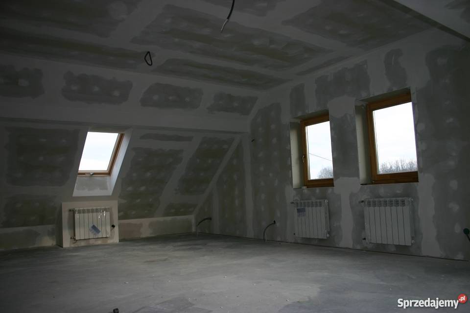 Dom 260 m2 na działce 2311m2 Łodygowice pow żywi piwnica Łodygowice