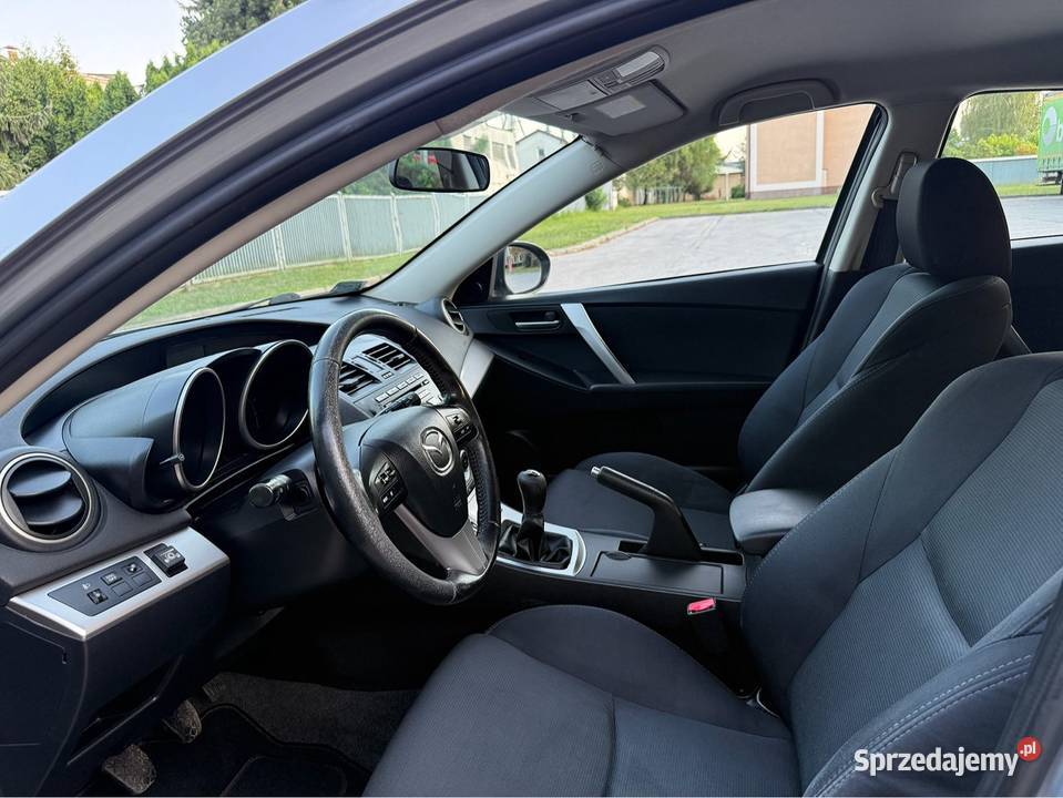 Mazda 3 2011r 16 benzyna gaz sprzedam