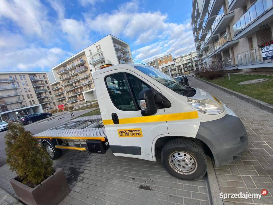 Peugeot Boxer Autolaweta 30hdi 160 przebiegu