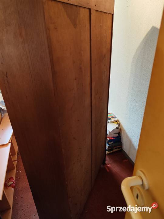 stara zabytkowa witryna biblioteczka dolnośląskie