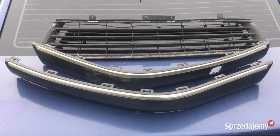 listwa prawa lewa kratka zderzaka Peugeot 406 FL Karoseria mazowieckie Pułtusk