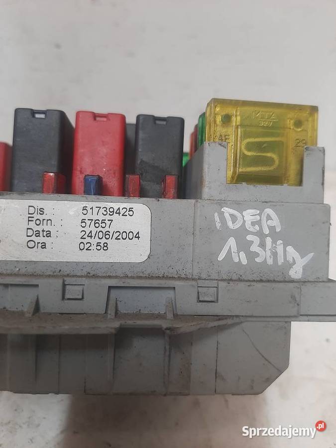Fiat Idea 13 MJ skrzynka bezpieczników 51739425 Części samochodowe łódzkie Ksawerów