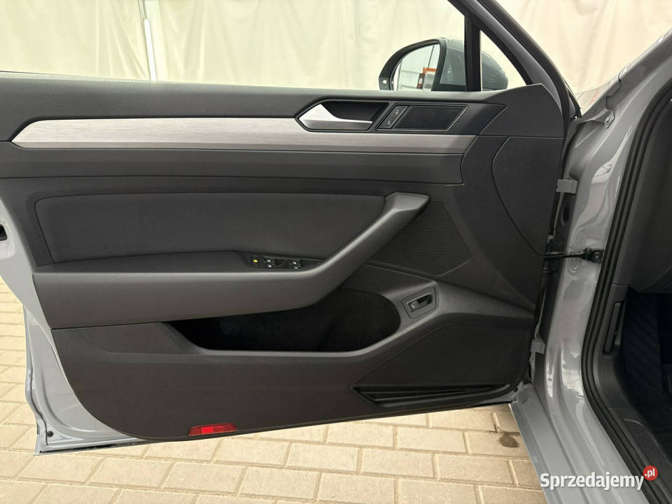 Volkswagen Passat 15 TSI ACT 150 Essence Salon