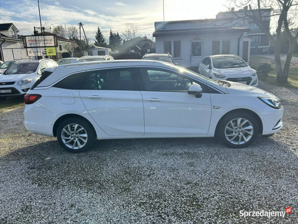 Opel Astra K 20152021 Rok produkcji 2017 Nowe Iganie sprzedam