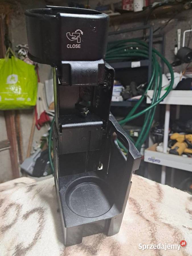 Cup holder mercedes w211 Jarosław