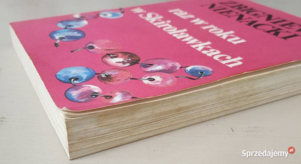 Raz w roku w Skiroławkach Zbigniew Nienacki Sosnowiec