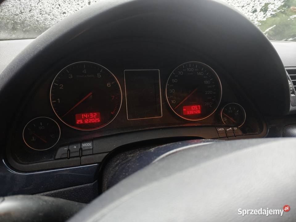 Audi a4b6 20 alt Twardawa