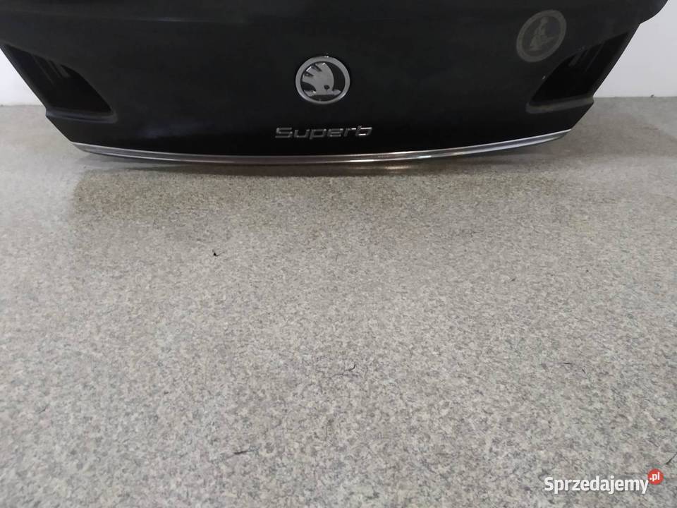 KLAPA TYŁ SZYBA SEDAN CZARNA Skoda Superb II świętokrzyskie