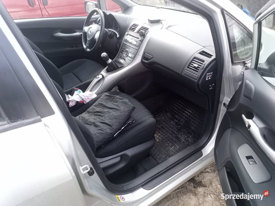 Toyota Auris 16 B LPG Rok produkcji 2008 Pionki