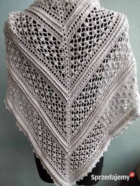 Szydełkowa Biała chusta z dodatkiem srebrnego sprzedam