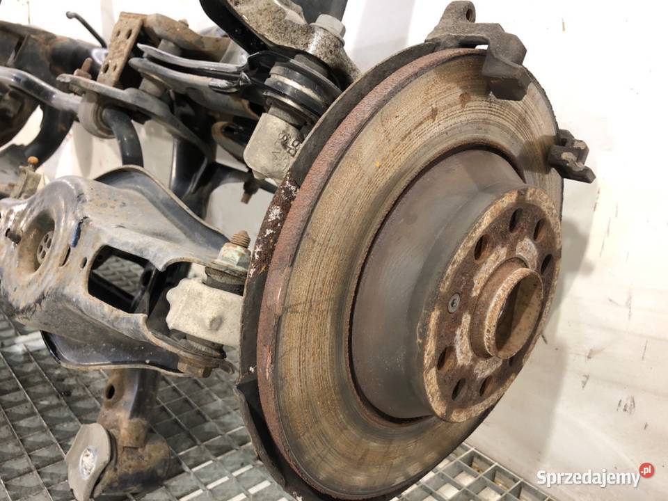 BELKA TYŁ VW TIGUAN SUV 5Q0505235J TYLNA Belki zawieszenia sprzedam