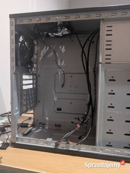 Obudowa PC Antec 300 Książenice