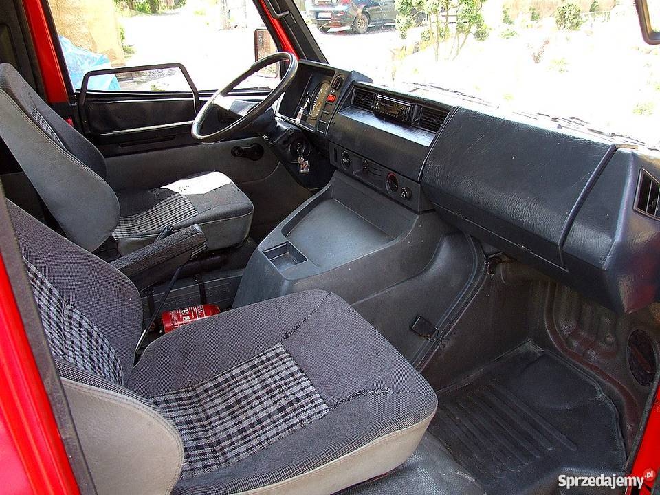 Mercedes MB100 DOSTAWCZY 24D 2400cm3 Złotoryja