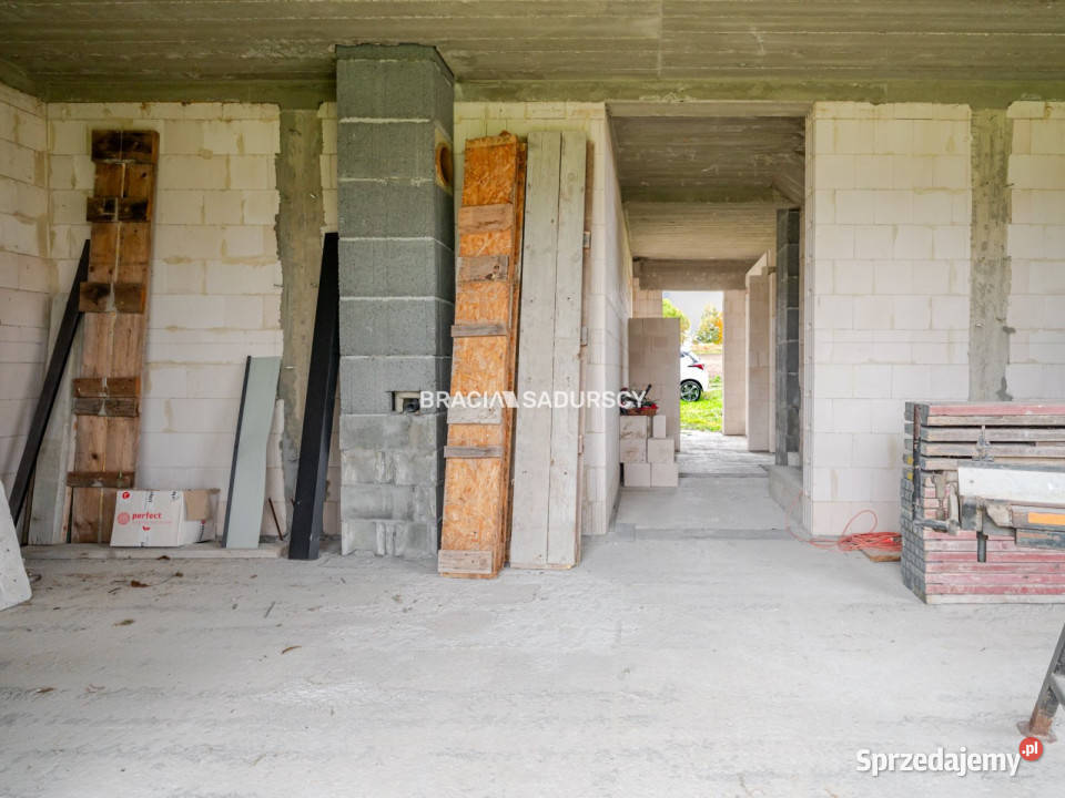 Dom 187m2 Bębło małopolskie