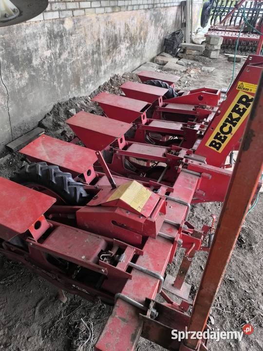 Siewnik do buraków BeckerkongskildeCentra Super Mircze sprzedam