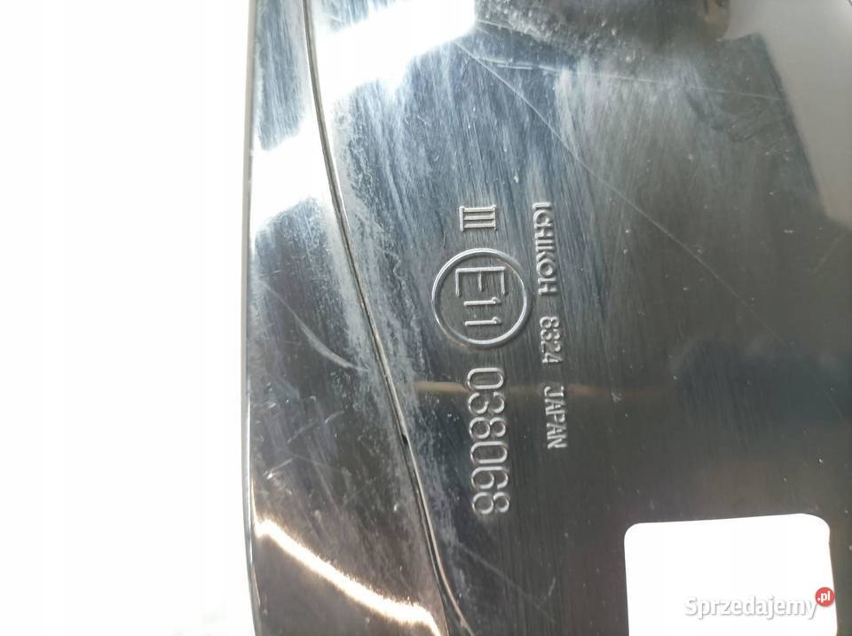 LUSTERKO PRAWE 18PIN EUROPA KAMERA Infiniti Q50