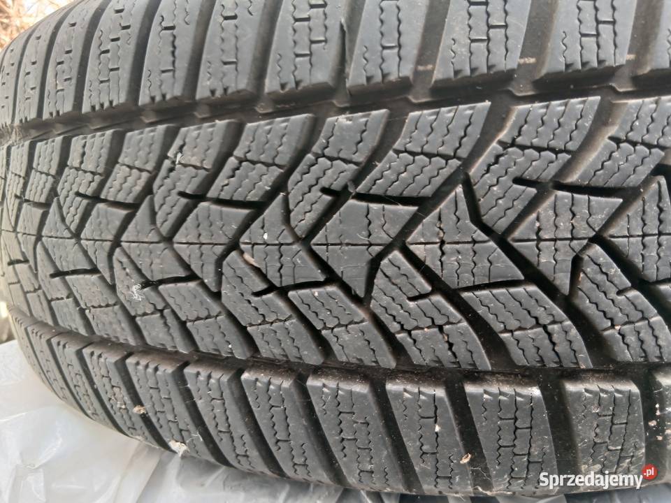 Opony zimowe Dunlop 205 55R16 2023 Rzeszów