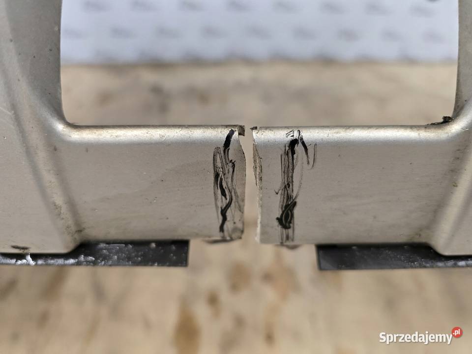 FORD KUGA MK1 11r zderzak przód osobowe Kielce