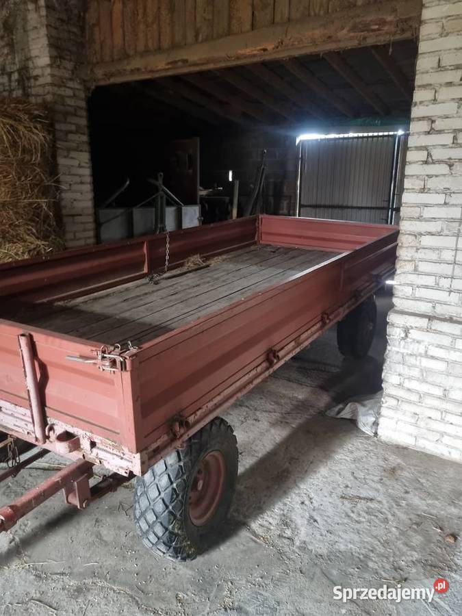 Przyczepa dwu osiowa nieuszkodzony Firlej