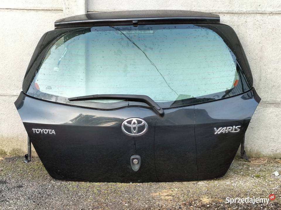 Tylna klapa Toyota Yaris II Sieradz