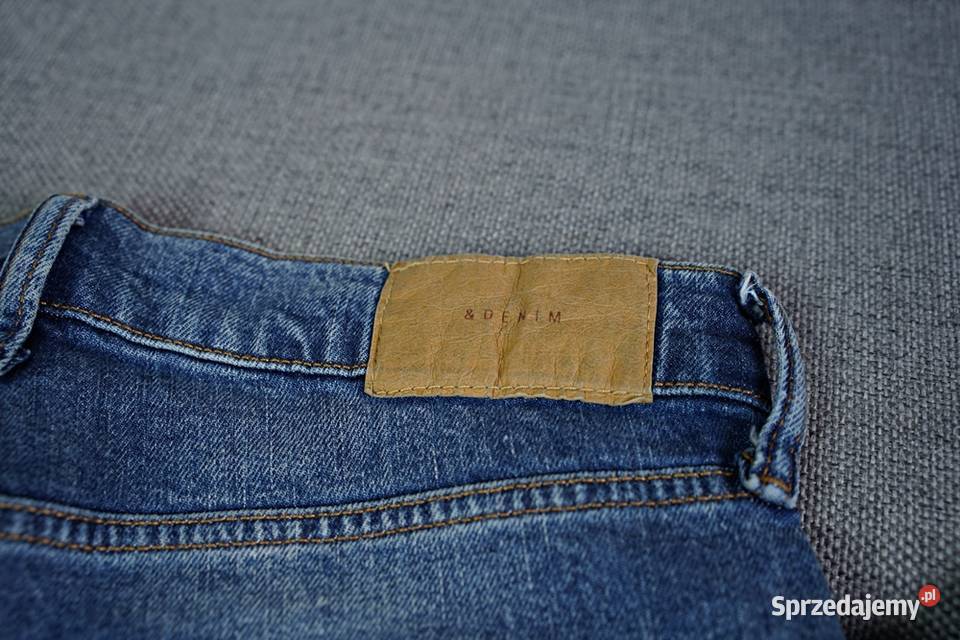 Spodnie jeansowe HM niebieski Odzież codzienna Ryki