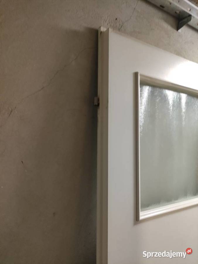 Drzwi łazienkowe prawe skrzydło drzwiowe 80 Rzeszów sprzedam