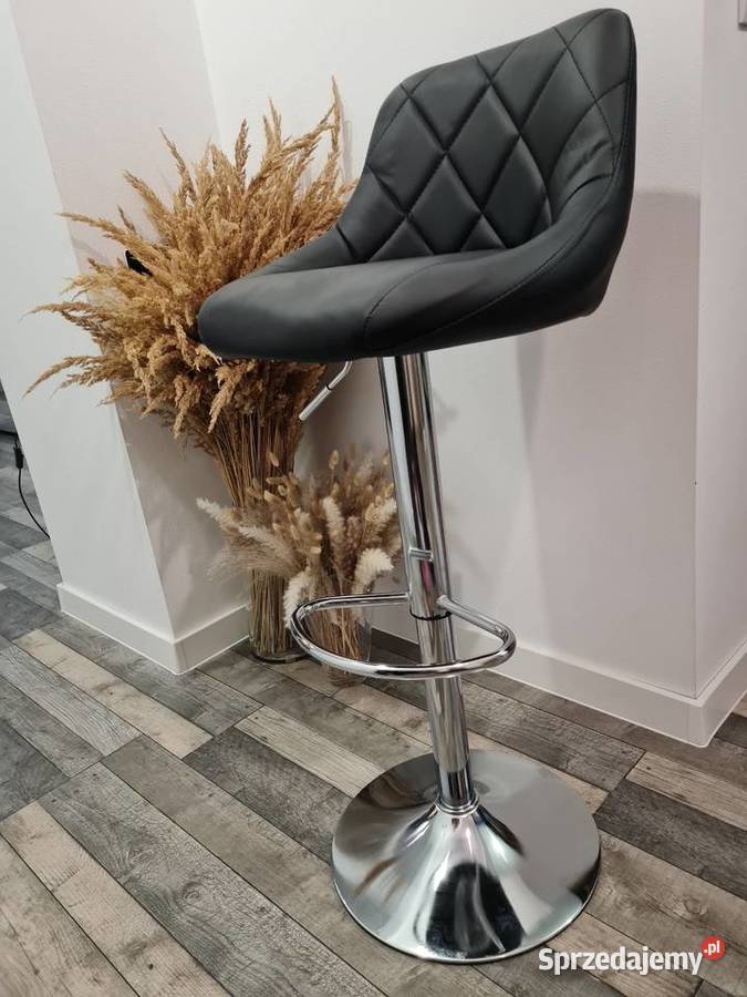 Komplet dwóch hokerów skóra czarne Hokery Krasne-Lasocice sprzedam