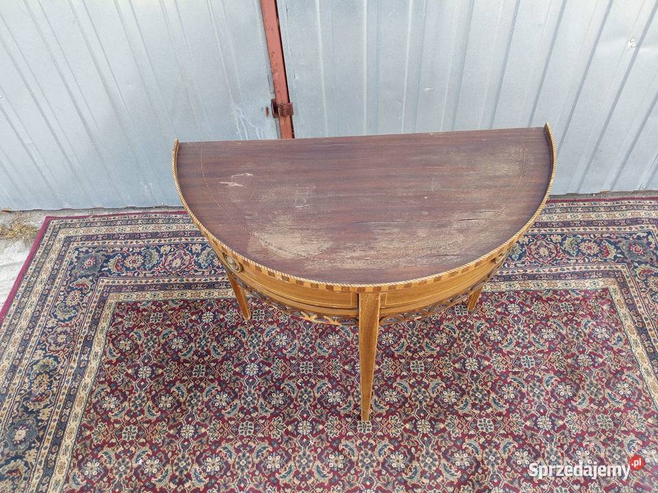 Stolik sprzedam Borówno