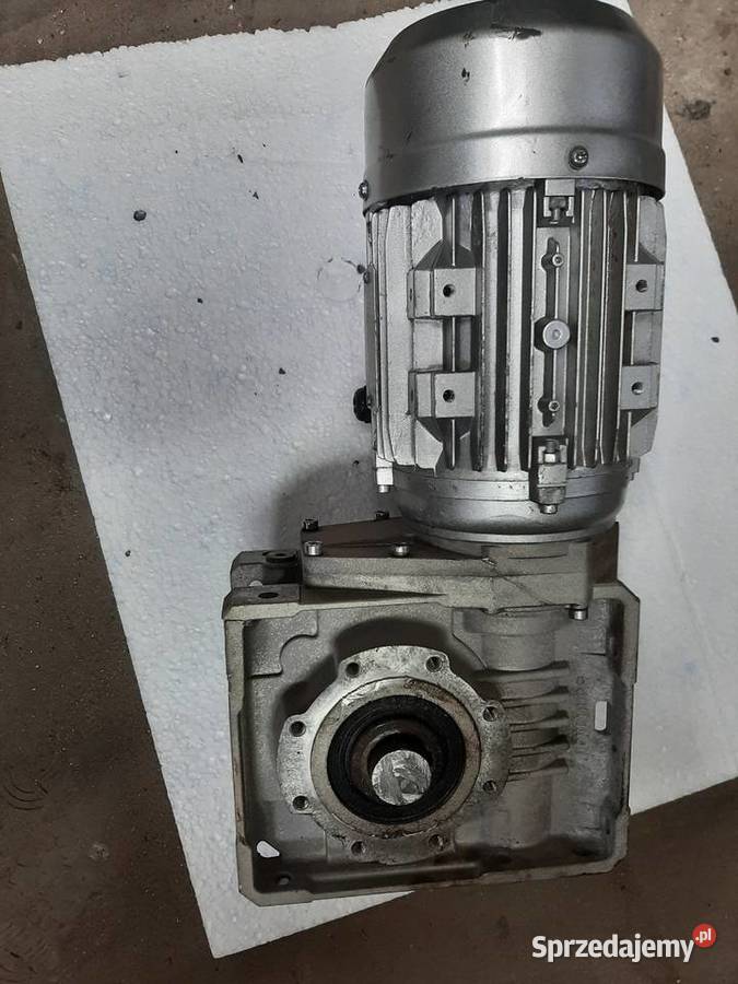 Silnik 075Kw z przekładnia kątowa Kobyla Góra