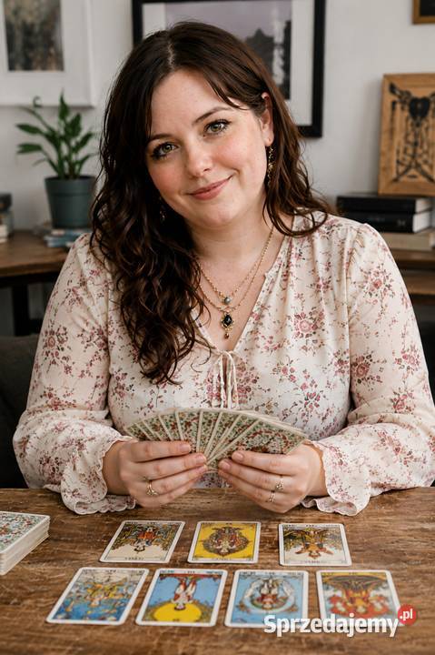 Tarot. Wróżka online. 29 zł. Szybko, bardzo wysoka trafność.