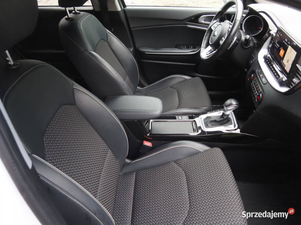 Kia XCeed 16 TGDI