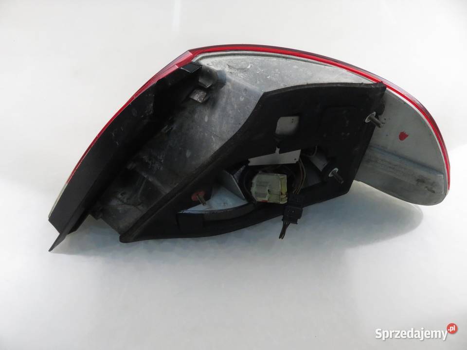 LAMPA LEWA TYLNA BMW E65 SEDAN