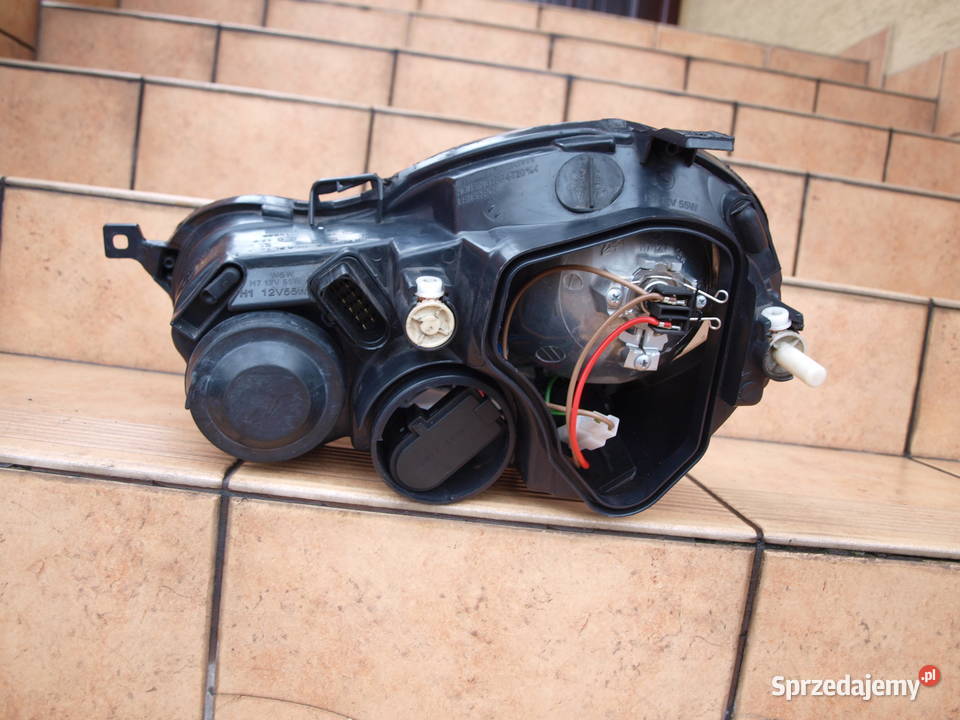 VW Polo 4 lampa prawa przód 2001 2005r europa Kalisz