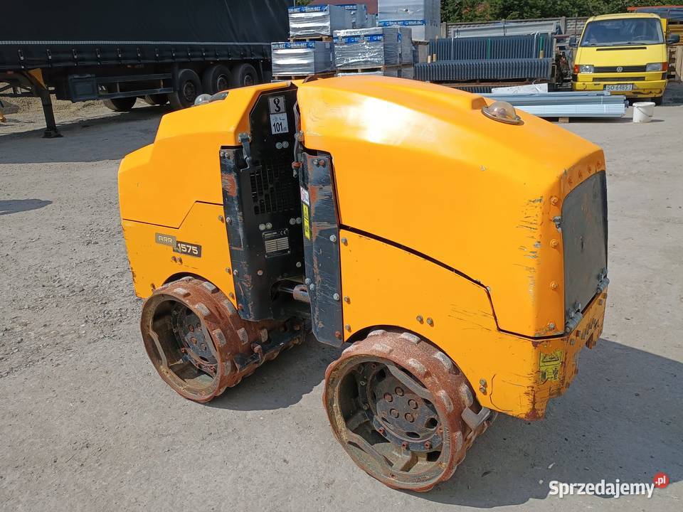 2018 r Walec okołkowany Ammann Rammax ARR 1575
