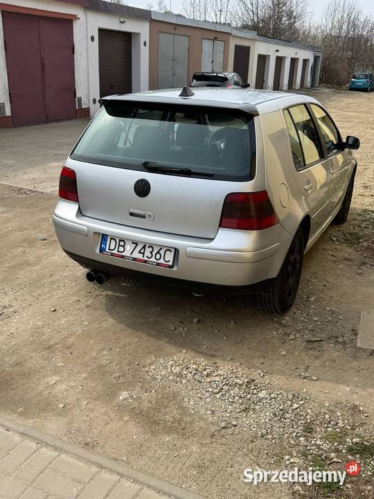 VW GOLF IV 16 16V MPI 105 Highline 5dr 105KM Golf