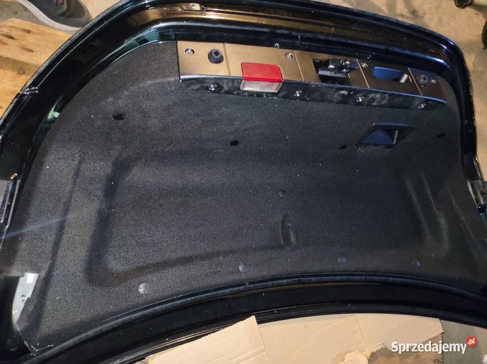 Klapa bagażnika mercedes CLS W219 lakier c197 śląskie Katowice sprzedam