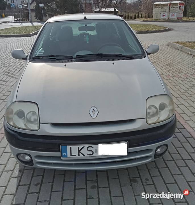 Renault Clio 1,4  16 V 2000 r. Benzyna