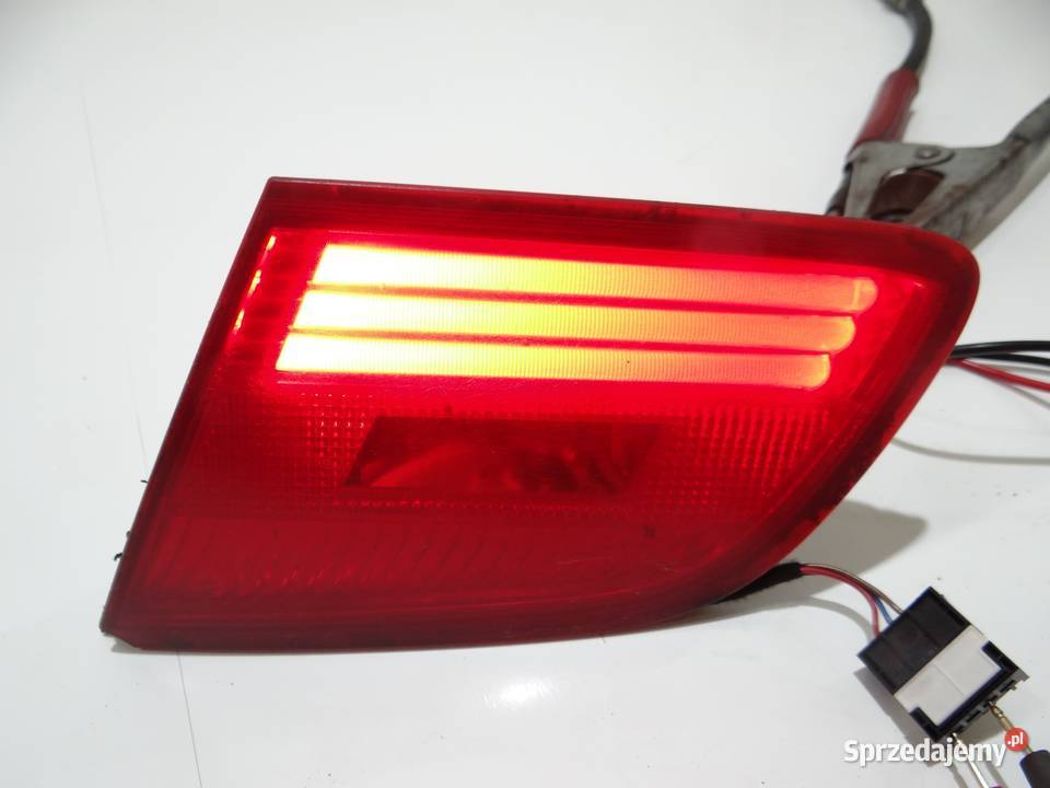 LAMPA PRAWA TYLNA BMW E93 OE 7162304 lubelskie Strzyżewice sprzedam