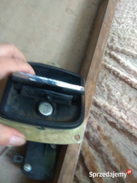 Zamek klapy tylnej Ibiza 2003r śląskie Sosnowiec