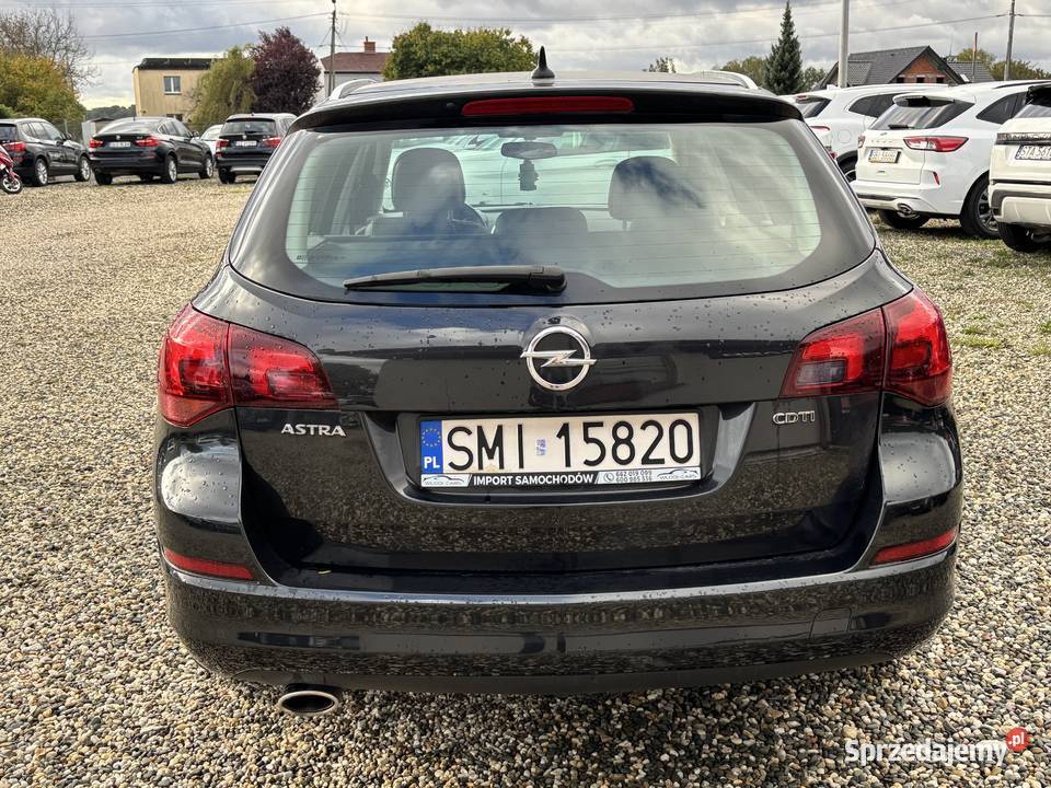 Opel Astra lakier metallic Paniówki