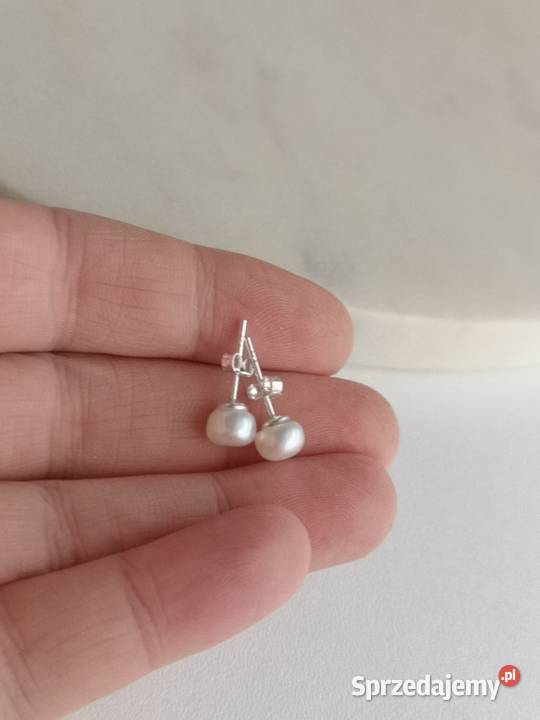 kolczyki z białą perłą Toruń